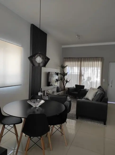 Foto 7 de Casa de Condomínio com 4 quartos à venda, 192m2 em Jaguariuna - SP