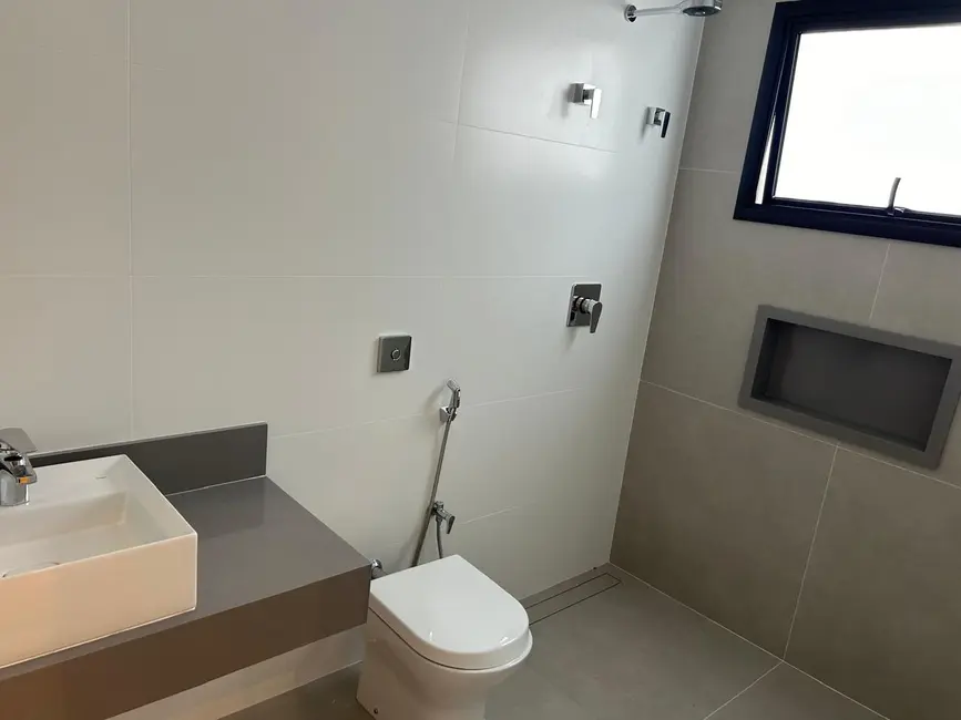 Foto 6 de Casa de Condomínio com 3 quartos à venda, 360m2 em Jaguariuna - SP