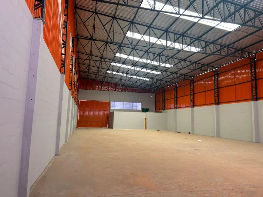 Foto 3 de Armazém / Galpão à venda e para alugar, 728m2 em Jaguariuna - SP