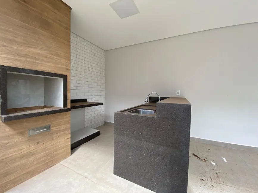 Foto 9 de Casa de Condomínio com 3 quartos à venda, 150m2 em Jaguariuna - SP