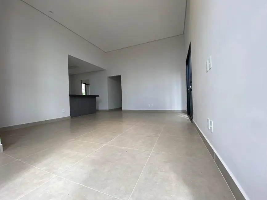 Foto 4 de Casa de Condomínio com 3 quartos à venda, 150m2 em Jaguariuna - SP