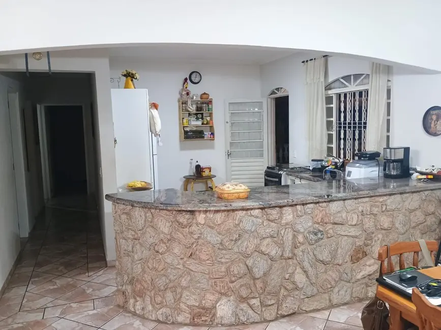 Foto 9 de Chácara com 3 quartos à venda, 240m2 em Jaguariuna - SP