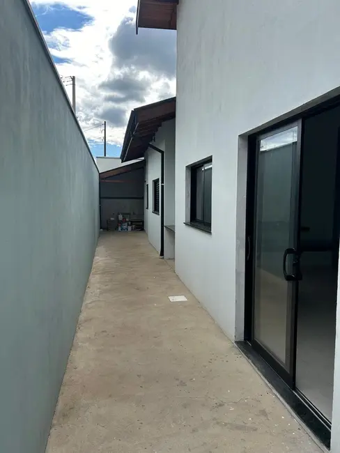 Foto 7 de Casa com 2 quartos à venda, 70m2 em Jaguariuna - SP