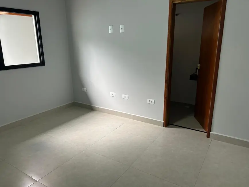 Foto 2 de Casa com 2 quartos à venda, 70m2 em Jaguariuna - SP