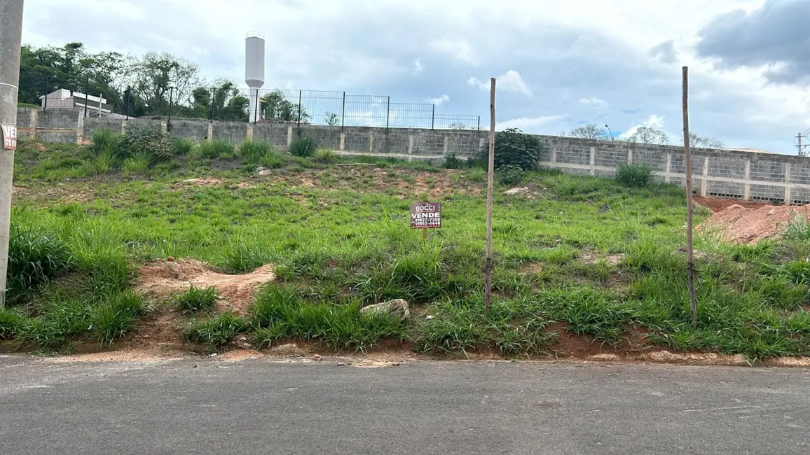 Foto 1 de Terreno / Lote à venda, 250m2 em Jaguariuna - SP