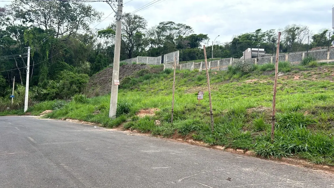 Foto 2 de Terreno / Lote à venda, 250m2 em Jaguariuna - SP