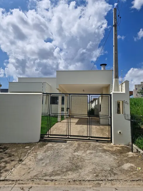 Foto 5 de Casa com 3 quartos à venda e para alugar, 104m2 em Jaguariuna - SP