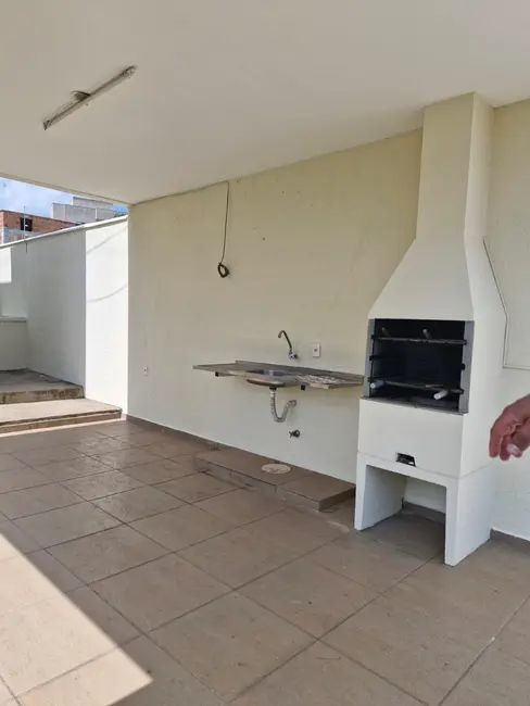 Foto 6 de Casa com 3 quartos à venda e para alugar, 104m2 em Jaguariuna - SP