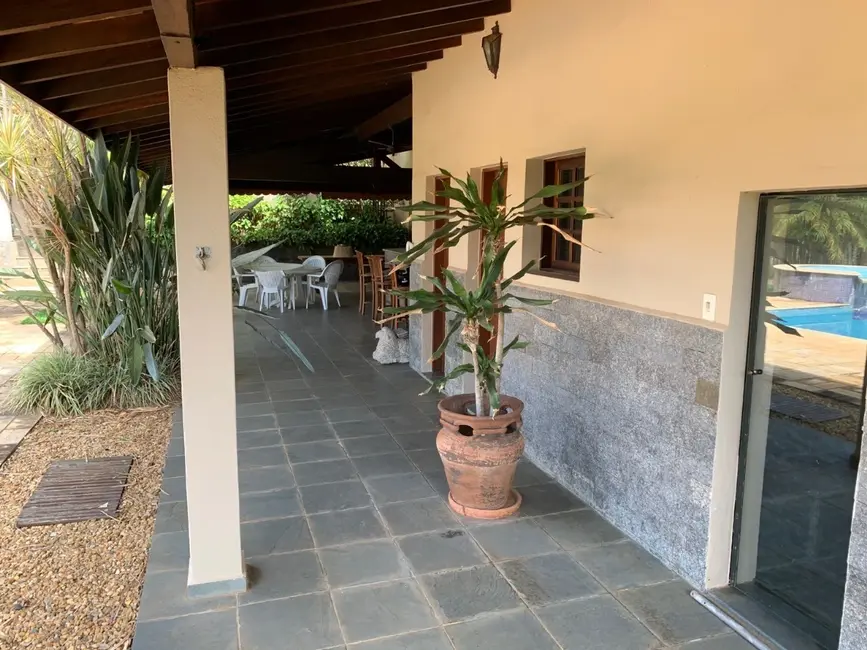 Foto 3 de Casa com 4 quartos à venda, 431m2 em Jaguariuna - SP