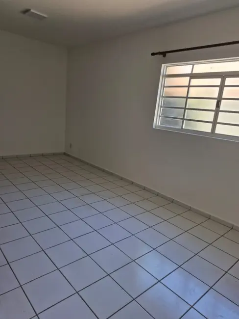 Foto 6 de Casa de Condomínio com 2 quartos à venda, 69m2 em Jaguariuna - SP