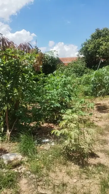 Foto 2 de Terreno / Lote à venda, 320m2 em Jaguariuna - SP