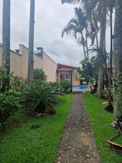 Foto 3 de Casa com 2 quartos à venda, 178m2 em Jaguariuna - SP