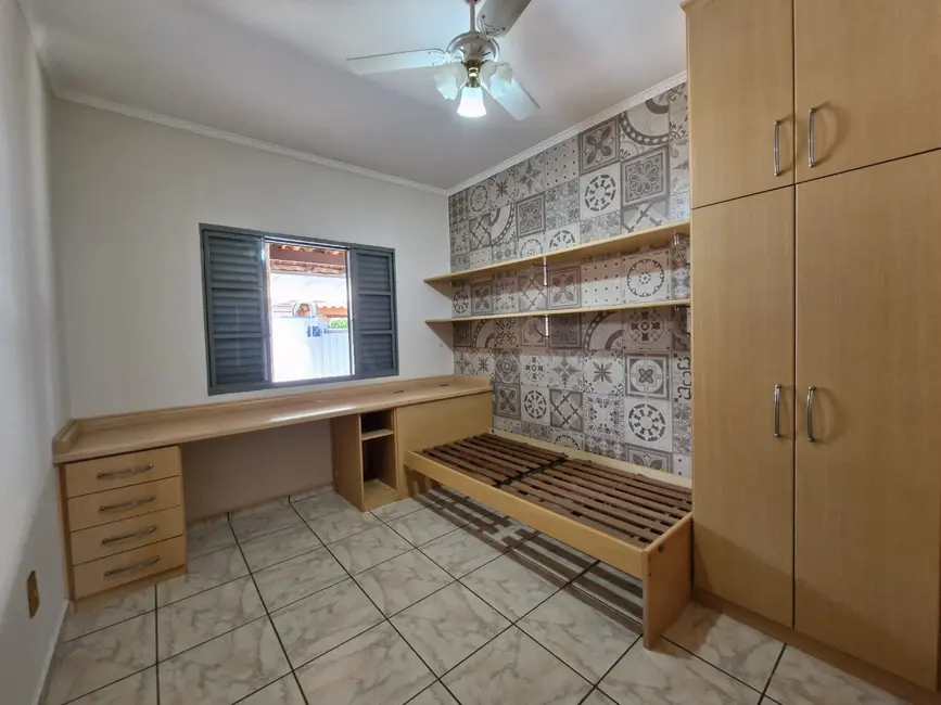 Foto 8 de Casa com 3 quartos à venda, 262m2 em Jaguariuna - SP