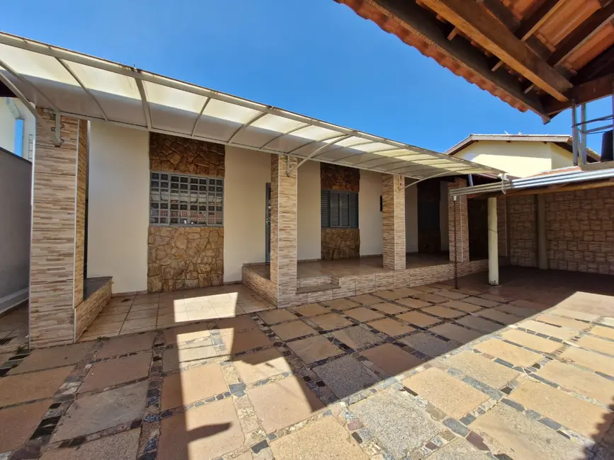 Foto 1 de Casa com 3 quartos à venda, 262m2 em Jaguariuna - SP