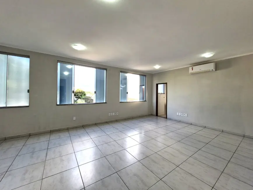 Foto 1 de Sala Comercial para alugar, 55m2 em Centro, Jaguariuna - SP