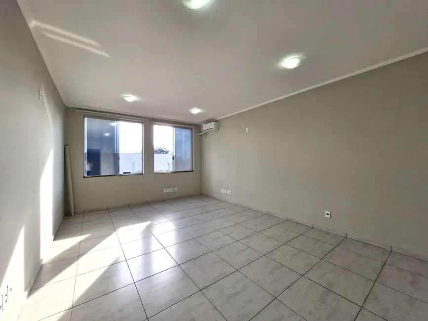 Foto 1 de Sala Comercial para alugar, 40m2 em Centro, Jaguariuna - SP