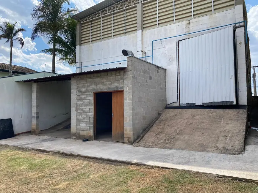 Foto 4 de Armazém / Galpão para alugar, 270m2 em Jaguariuna - SP
