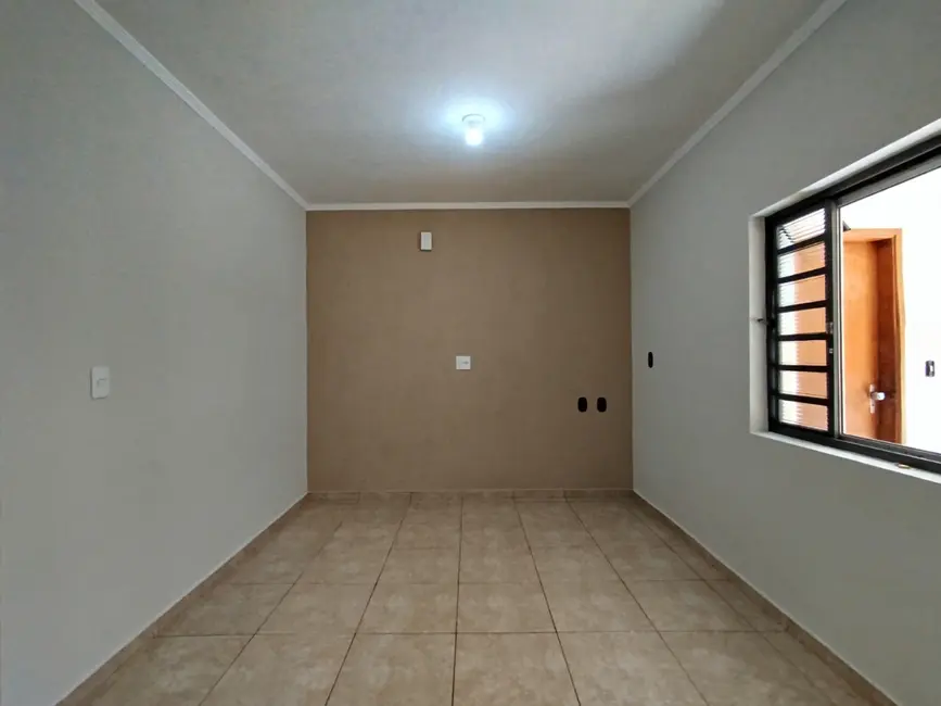 Foto 5 de Casa com 3 quartos para alugar, 180m2 em Jaguariuna - SP