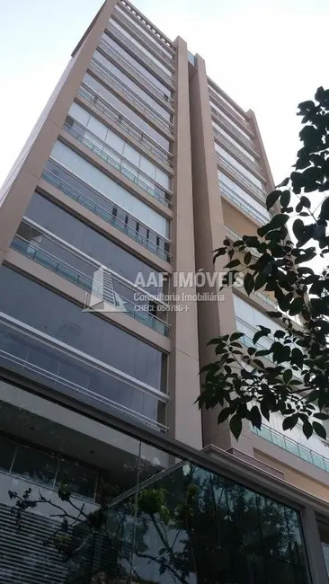 Apartamento com 5 quartos à venda, 314m2 em Vila Mariana, São Paulo - SP - imagem 3 Foto 3 de Apartamento com 5 quartos à venda, 314m2 em Vila Mariana, São Paulo - SP
