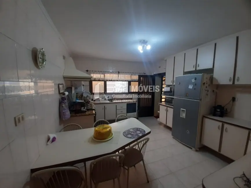 Sobrado com 3 quartos à venda, 286m2 em Jardim Vila Formosa, São Paulo - SP - imagem 9 Foto 9 de Sobrado com 3 quartos à venda, 286m2 em Jardim Vila Formosa, São Paulo - SP