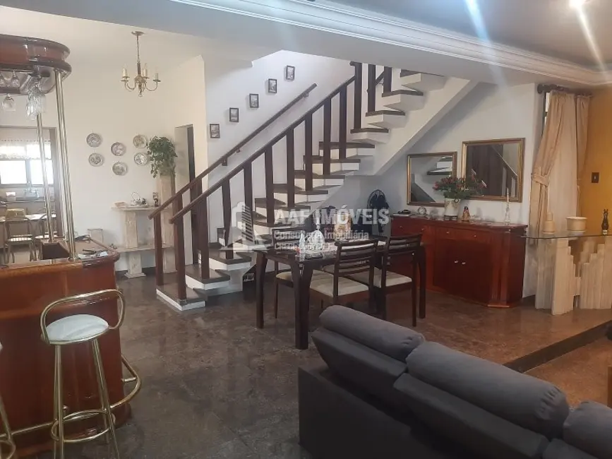 Sobrado com 3 quartos à venda, 286m2 em Jardim Vila Formosa, São Paulo - SP - imagem 5 Foto 5 de Sobrado com 3 quartos à venda, 286m2 em Jardim Vila Formosa, São Paulo - SP