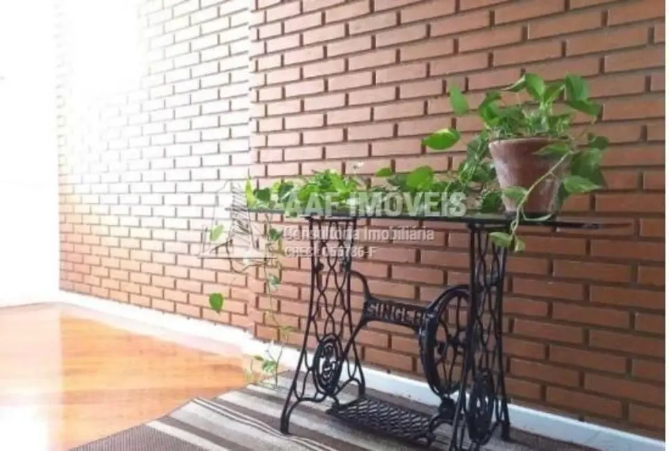 Sobrado com 4 quartos à venda, 285m2 em Cambuci, São Paulo - SP - imagem 7 Foto 7 de Sobrado com 4 quartos à venda, 285m2 em Cambuci, São Paulo - SP