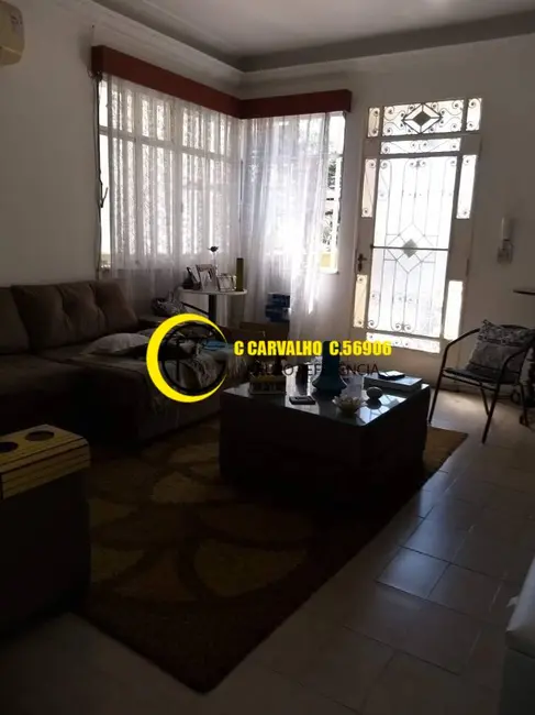 Foto 2 de Casa com 3 quartos à venda, 200m2 em Lins de Vasconcelos, Rio De Janeiro - RJ