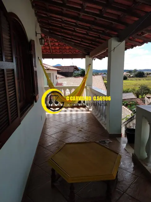 Foto 29 de Casa com 6 quartos à venda, 486m2 em Centro, Saquarema - RJ