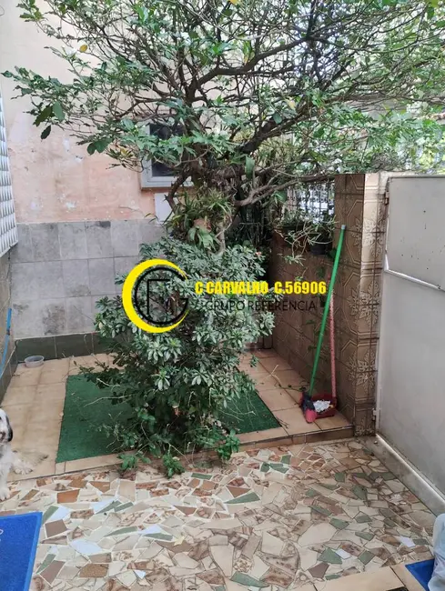 Casa com 4 quartos à venda, 103m2 em Ramos, Rio De Janeiro - RJ - imagem 5 Foto 5 de Casa com 4 quartos à venda, 103m2 em Ramos, Rio De Janeiro - RJ