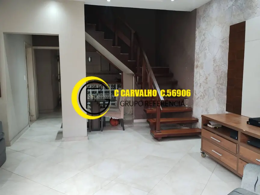 Foto 1 de Casa à venda, 230m2 em Olaria, Rio De Janeiro - RJ