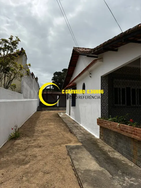 Foto 3 de Casa com 2 quartos à venda, 180m2 em Centro, Araruama - RJ