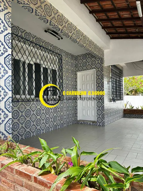Foto 5 de Casa com 2 quartos à venda, 180m2 em Centro, Araruama - RJ