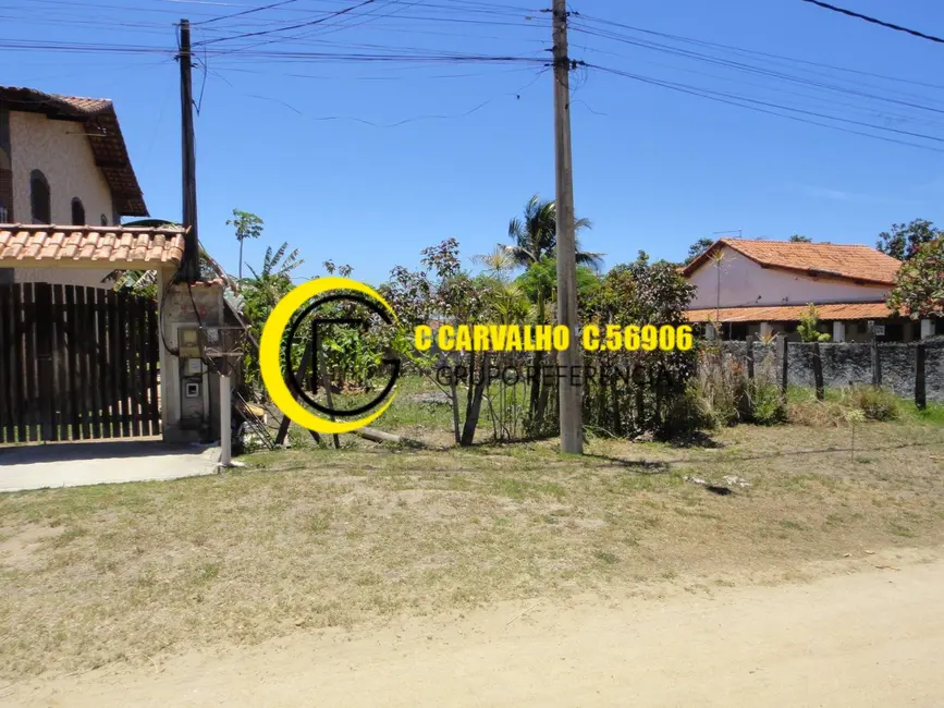 Foto 2 de Terreno / Lote à venda, 504m2 em Araruama - RJ