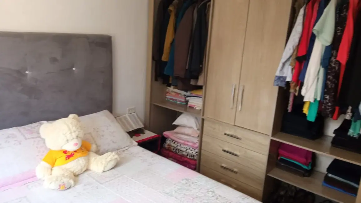 Casa com 2 quartos à venda, 180m2 em Cidade Industrial, Curitiba - PR - imagem 7 Foto 7 de Casa com 2 quartos à venda, 180m2 em Cidade Industrial, Curitiba - PR