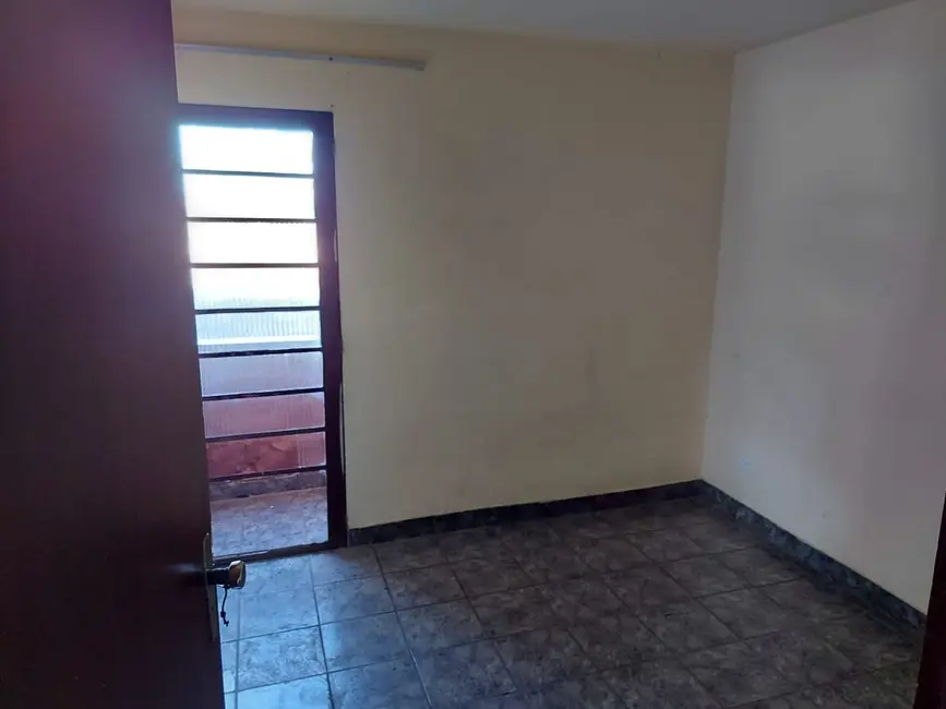 Foto 7 de Casa com 2 quartos à venda, 300m2 em Centro, Curitiba - PR