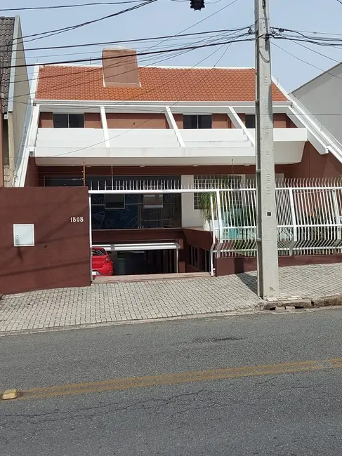Foto 1 de Casa com 5 quartos à venda, 850m2 em Portão, Curitiba - PR