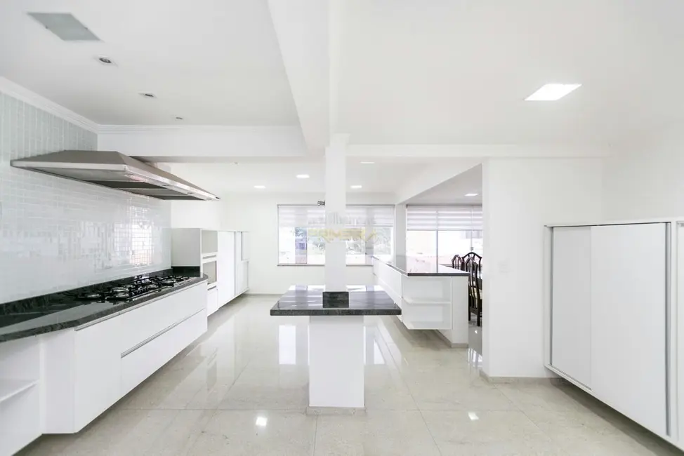 Casa com 5 quartos à venda, 850m2 em Portão, Curitiba - PR - imagem 5 Foto 5 de Casa com 5 quartos à venda, 850m2 em Portão, Curitiba - PR