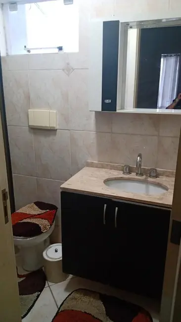 Sobrado com 2 quartos à venda, 95m2 em Cajuru, Curitiba - PR - imagem 8 Foto 8 de Sobrado com 2 quartos à venda, 95m2 em Cajuru, Curitiba - PR