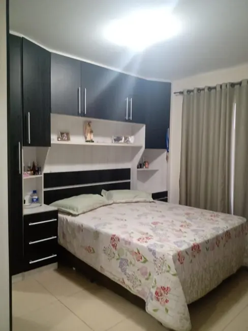Sobrado com 2 quartos à venda, 95m2 em Cajuru, Curitiba - PR - imagem 6 Foto 6 de Sobrado com 2 quartos à venda, 95m2 em Cajuru, Curitiba - PR