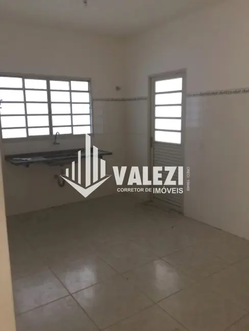 Foto 3 de Casa com 2 quartos à venda, 70m2 em Salto - SP