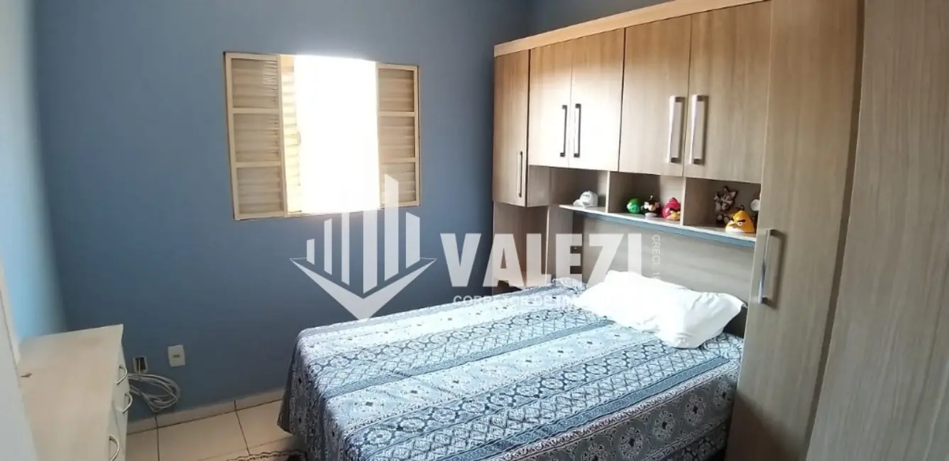 Foto 9 de Casa com 3 quartos à venda, 135000m2 em Jardim Santa Efigênia, Salto - SP