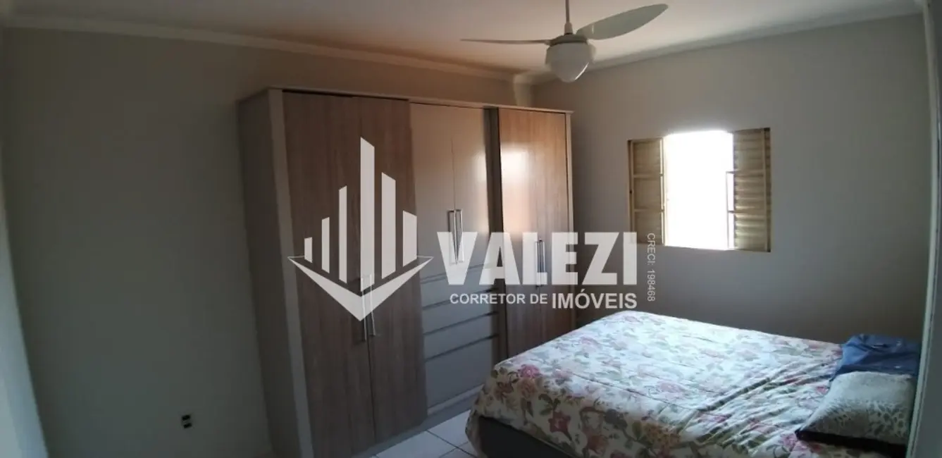 Foto 5 de Casa com 3 quartos à venda, 135000m2 em Jardim Santa Efigênia, Salto - SP