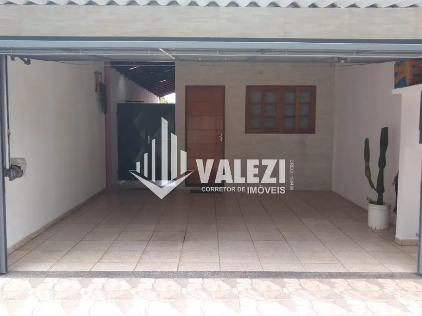 Foto 2 de Casa com 2 quartos à venda, 100m2 em Vila Ianni, Itu - SP