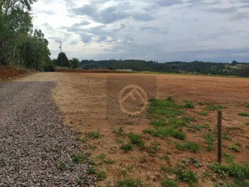 Chácara com 4 quartos à venda, 38000m2 em Roça Velha, Sao Jose Dos Pinhais - PR - imagem 6 Foto 6 de Chácara com 4 quartos à venda, 38000m2 em Roça Velha, Sao Jose Dos Pinhais - PR