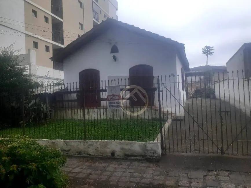 Terreno / Lote à venda, 456m2 em Santa Quitéria, Curitiba - PR - imagem 3 Foto 3 de Terreno / Lote à venda, 456m2 em Santa Quitéria, Curitiba - PR