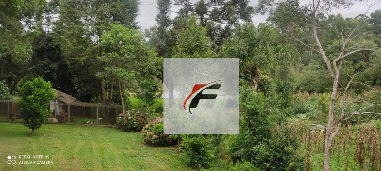 Chácara com 7 quartos à venda, 27116m2 em Umbará, Curitiba - PR - imagem 5 Foto 5 de Chácara com 7 quartos à venda, 27116m2 em Umbará, Curitiba - PR