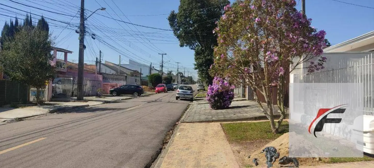 Sobrado com 4 quartos à venda, 430m2 em Capão Raso, Curitiba - PR - imagem 7 Foto 7 de Sobrado com 4 quartos à venda, 430m2 em Capão Raso, Curitiba - PR