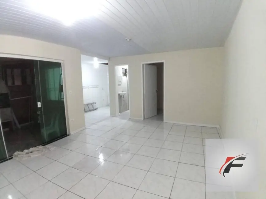 Sobrado com 6 quartos à venda, 310m2 em Umbará, Curitiba - PR - imagem 9 Foto 9 de Sobrado com 6 quartos à venda, 310m2 em Umbará, Curitiba - PR