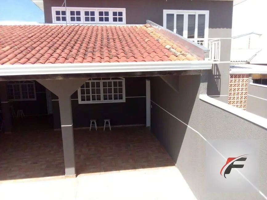 Foto 1 de Sobrado com 6 quartos à venda, 310m2 em Umbará, Curitiba - PR