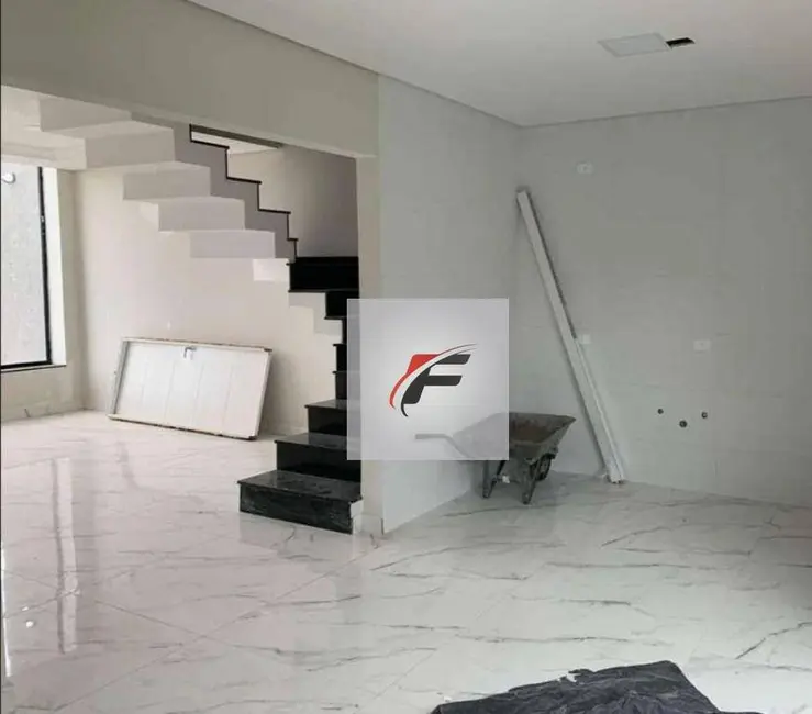 Foto 8 de Sobrado com 3 quartos à venda, 80m2 em Xaxim, Curitiba - PR